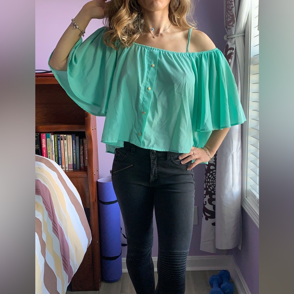 EUC Cold shoulder blouse